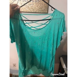 Cute sea-green top